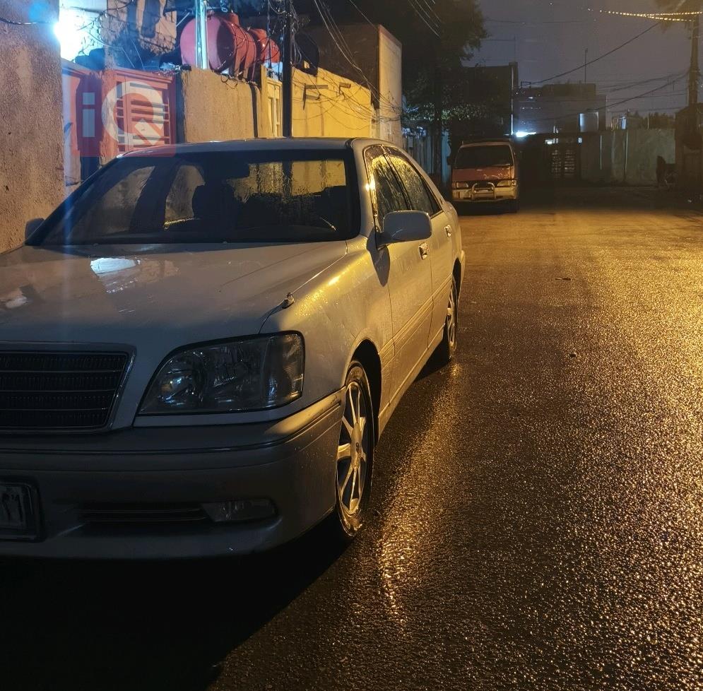 تويوتا كراون